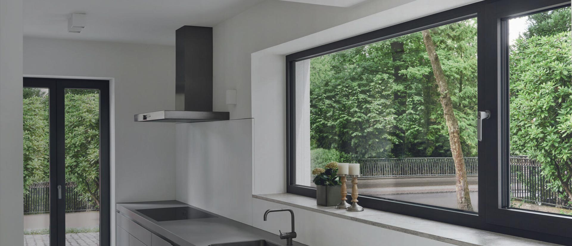 Zhejiang Ruiguan Tür und Fenster Co., Ltd.